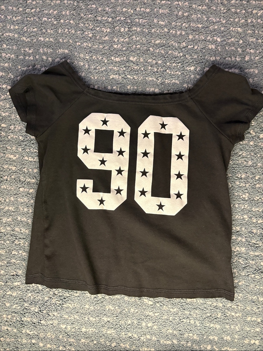 Tilly's Black Short Sleeve Tee with White '90' Star Graphic